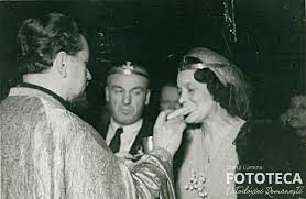 Referate sfanta taina a cununiei. Preotul Ilie Imbrescu Slujind Taina Sfintei Cununii