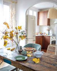Un Apartamento Fresco Precioso Colorista Y Lleno De Personalidad En Paris Apartamentos Pisos Paginas De Decoracion