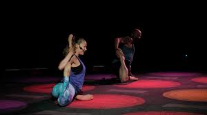 Travaillez vos muscles et votre souplesse tout en douceur. Nouveau Cours De Body Balance 77 Les Mills Avec Beatrix Et Fabien Youtube