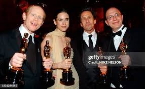 48 Us Oscars A Beautiful Mind Winners Stock Photos, High-Res Pictures, and  Images - Getty Images