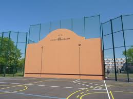Toutes les sociétés à cette adresse sont référencées sur l'annuaire hoodspot ! 69100 Villeurbanne France 21 Rue Des Jardins Open Air Single Walled Fronton 2096