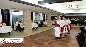 Vânt v între 10 şi 15 km/h. Revelion Gura Humorului Hotel Toaca Bellevue 4 Nopti Dp Pret 1800 Lei