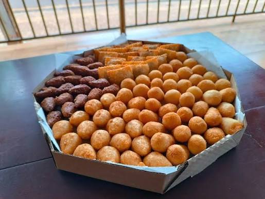 100 salgados