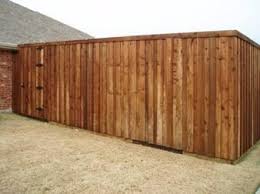 Painting or staining your fence can be a diy project, but this is not to say that it is a simple task to undertake. Fence Stain Information