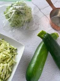For optimum flavor, you should pick the zucchini when they are between 6 and 8 inches long and no thicker than 1 1/2 inches across. Home Missouri Girl Home