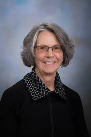 Karen Morris-Fine receives College's Honor Alumna Award