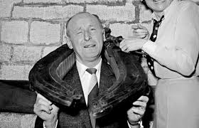 Dimanche 16 juin 2019 par administrateur popularité : Annie Cordy Fete Ses 90 Ans A Cannes Je Vais Faire Une Sieste Puree Ca Va Etre Bon