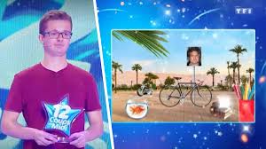 Les 12 Coups De Midi A Peine Quelques Cases Devoilees Leo Glane Deja L Etoile Mysterieuse De Septembre 2020 Jean Luc Reichmann Completement Seduit