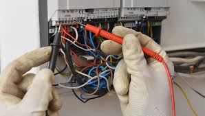 Electrician Licensing Requirements Guide [Updated 2024] | NEXT