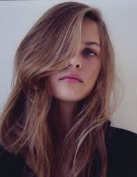 Coiffure mariage pour petite fille galerie de photos que vous pouvez utiliser pour un moment coupe de cheveux femme. Coupe De Cheveux Pour Cheveux Long 2016 Coiffure Cheveux Longs Des Coupes De Cheveux Longs Pour Un Look Canon Elle