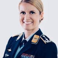 Alexandra Nitsche's Instagram, Twitter & Facebook