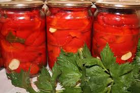 La fiecare borcan se pun boabe de mustar si se completeaza cu amestecul de otet miere si sare. Gogosari Marinati In Otet Retete Culinare