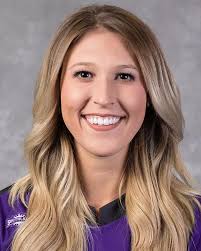 Hannah Null's Instagram, Twitter & Facebook