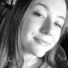 Who wants to play Phasmophobia