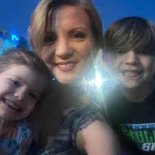 Touch of Class Salon‎