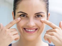 6 Best Coconut Oil Remedies To Get Rid Of Dark Circles Boldsky Com 6 best coconut oil remedies to get rid