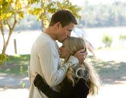 Amanda seyfried, channing tatum, henry thomas and others. Querido John Cinema E Argumento