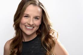 Tabatha Ray's Instagram, Twitter & Facebook