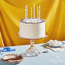 Birthday cake burning candles fire gif. Blow Candles Gifs Get The Best Gif On Giphy