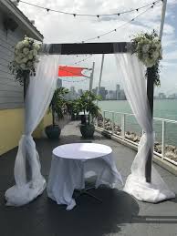 These are some of our favorite flower wedding arches for you to choose from. Natural Wood Wedding Arch Chuppah Canopy Renal Arc Divine