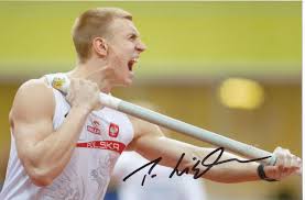 On popular bio, he is one of the successful pole vaulter. Kelocks Autogramme Piotr Lisek Polen Leichtathletik Autogramm Foto Original Signiert Online Kaufen