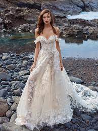 Roulette croupier modell tragbare netzwerkgrafiken, casino, abdomen, blackjack png. Gala 1010 Collection No V Bridal Dresses Galia Lahav