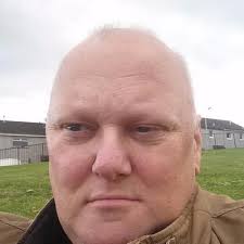 Alastair Mcphee's Instagram, Twitter & Facebook