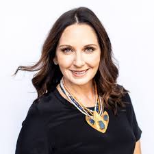 Find the Fun in What You're Offering: Interview with Harriet Mills, Founder  and CEO of Wine & Design — Adam Mendler in the Media