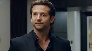 Bradley Cooper & Margot Robbie’s Ocean’s 11 Prequel Gets First Set Photos