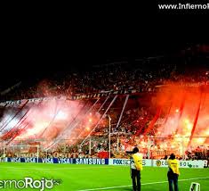 Cuenta oficial de la comisión especial de fútbol de liga deportiva universitaria #quédateencasa. Photo Independiente Ldu Quito 26 11 2010
