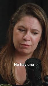 Claudia Dobles en su entrevista con NO PASA NADA ya disponible en YouTube &  Spotify nos cuenta que piensa de la estrategia de gobierno de  #rodeigochaves