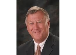 Travis Middleton's Instagram, Twitter & Facebook