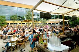 Lange findet die squadra azzurra kein durchkommen gegen eine kompakte defensive. Euiqdtv6lm0nqm