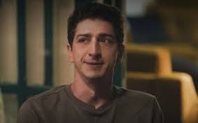 Bomba em Terra e Paixão! Daniel morre e joga Aline nos braços de Jonatas