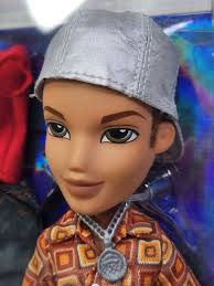 MGA Entertainment Bratz Dylan Series 2 Passion for Fashion Doll 2023 Item #  1