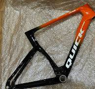 Assymetric XC Carbon rims 32 holes.