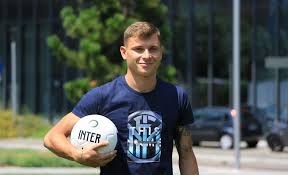 Nicolò barella, come noto, è un prodotto del vivaio del. Nicolo Barella Lo Dare Todo En El Inter Como Siempre