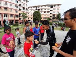 Anak yang dipelihara oleh bukan ibubapa kandungnya. Program Anak Angkat Isi Fabu Utm Berjaya Mencetus Komuniti Berdaya Utm Newshub