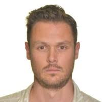 100+ "Mitch Hart" profiles