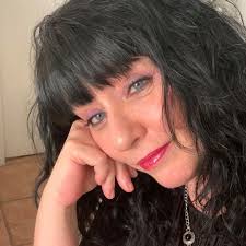 Just finished our end of the week Fast meeting with the writers and the  whole team… to say the excitement for our finale was incredibly powerful is  an understatement. Wow. So exciting…