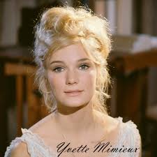 SUZANNE TURNER as Miss Minerva in "Diver Dan" (1960) One of the classic  kiddie shows ... I was a fan.