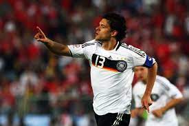 Former chelsea midfielder and son of the german captain michael ballack he died in a quad bike crash in portugal, the paramedics said. Michael Ballack The German Midfield Commander Ronaldo Com