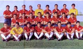 Entre 1946 y 1964 defendió el pórtico de colo colo, siendo una de las más grandes figuras históricas del equipo albo. Renzo Vaccarezza Auf Twitter 16 De Junio De 1962 La Seleccion Chilena De Futbol Obtiene El Tercer Lugar En El Campeonato Mundial Http T Co Zcgtxhhsgz
