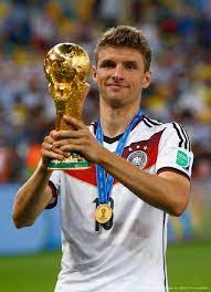 Der stürmer, der sonst immer wege findet, blieb ohne tor. Thomas Mueller World Cup Jersey Vtwctr
