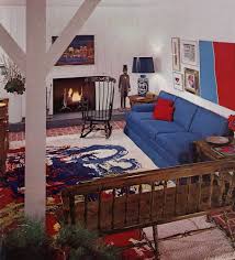 There's no doubt the pilgrims had a tough go of it, which is why the style is simple and austere — after all, who had time to decorate when survival depended on maintaining basic shelter and putting food on the table in a strange land? Bicentennial Chic Heck To The Yeah