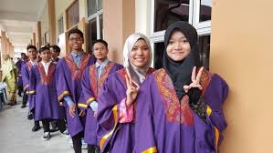 Disamping itu juga muncul dampak negatif dalam proses pendidikan antara lain: Smap Bentong Alchetron The Free Social Encyclopedia