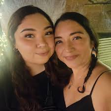 What is the best Universal backpack with secure side compartments for wands?