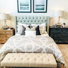 Find and save 44 mismatched nightstands bedside tables ideas on decoratorist. Pin On Home Inspiration