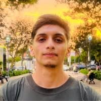 50+ perfiles de «Rodrigo Tello»