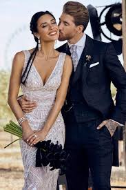 «nunca seréis de los nuestros». La Foto Del Segundo Vestido De Novia De Pilar Rubio Mujerhoy Com